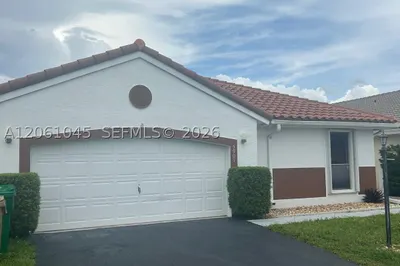 5901 Chester Ln 1