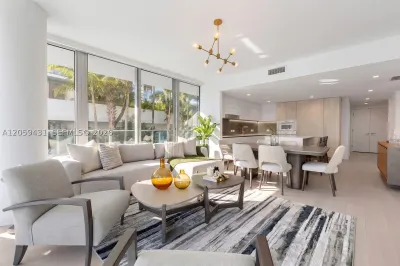 9221 E Bay Harbor Drive #212 1