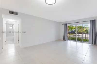 7705 Camino Real #101 1