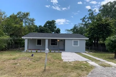5920 SW 59th St 1