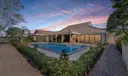 1988 Colonial Dr Photo