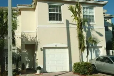 692 NW 170th Ter 1