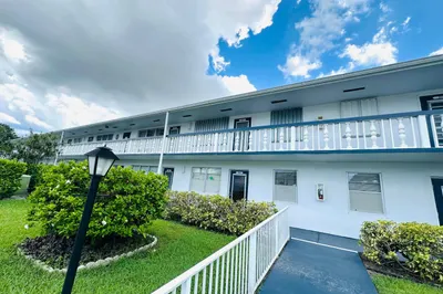371 Markham Q 1