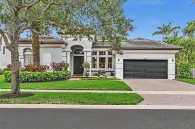 3000 SW 194th Ter 1