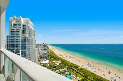 100 S Pointe Dr #2806 1