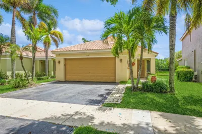 4367 Dogwood Circle 1