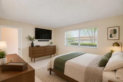 5780 FERNLEY Drive W #144 1