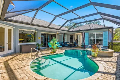 228 Oak Hammock Circle Sw 1