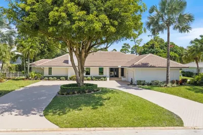 460 Glenbrook Drive 1