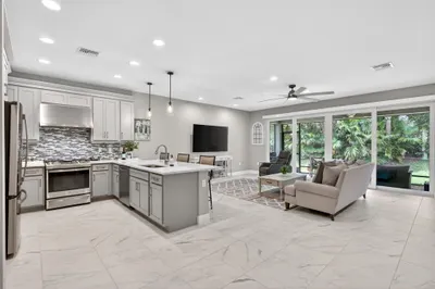 12762 SW Clear Water Way 1
