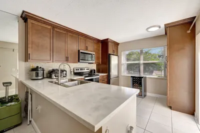 3325 SW Sunset Trace Circle 1