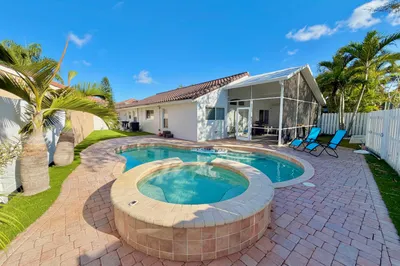 6883 Desert Inn Terrace 1