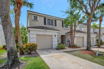 4858 Palmbrooke Circle 1