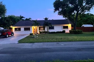 16330 SW 282nd St 1