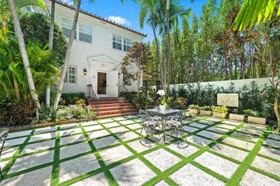 151 S County Road #1st Fl 1