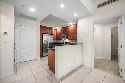 801 S Olive Avenue #715 1