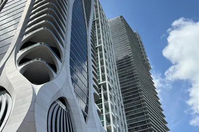 1040 Biscayne Blvd #1406 1