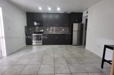 315 NW 59th St #2 1