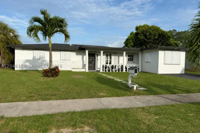 17130 NW 42nd Ct 1
