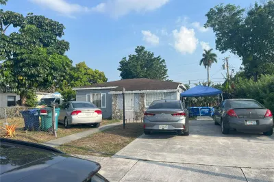 2530 NW 155th St 1