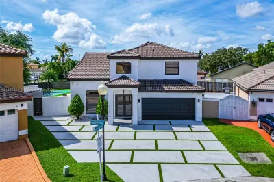 8220 NW 199th Ter 1