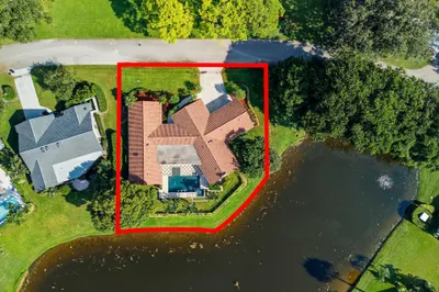 1013 Shady Lakes Circle 1