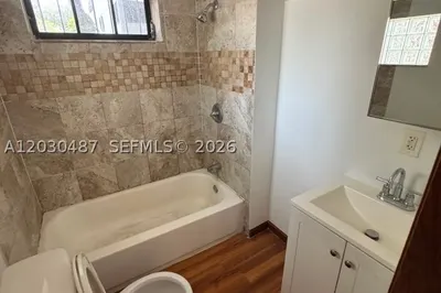 2107 Secoffee St #3 1