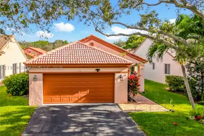 1536 Presidio Dr 1