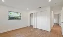809 SE 4th Street #B Photo