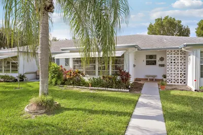 1142 W Circle Ter Terrace W #C 1