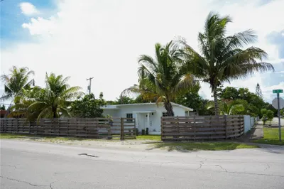 11720 NW 5th Ave 1