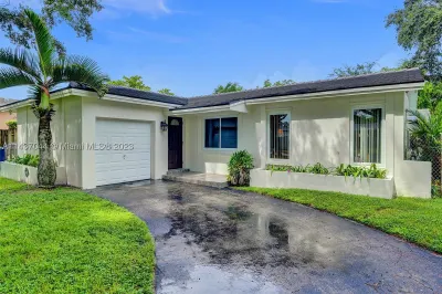 4959 SW 101st Ave 1