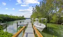 202 E Riverside Drive Photo