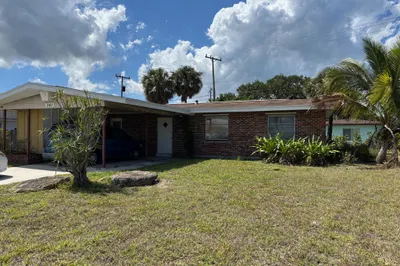 341 Riverside Drive 1