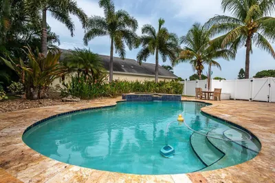 1327 E Glen Oak Rd 1