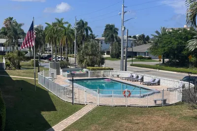 600 Layne Boulevard #117 1