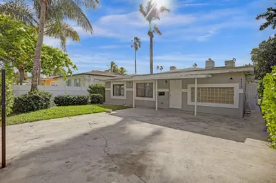 8240 NW 1st Place #1 1