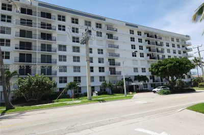 1009 N Ocean Blvd #411 1