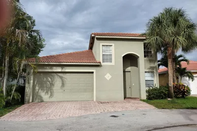 1738 Pierside Circle 1