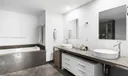 495 Brickell Ave #1001 Photo