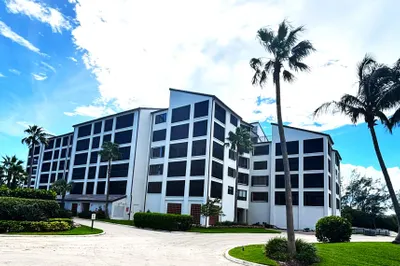 500 OCEAN TRAIL Way #305 1