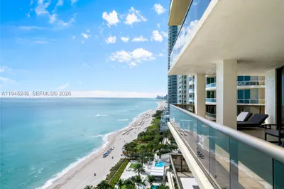 16275 Collins Ave #1501 1