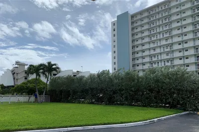 201 N Ocean Boulevard #611 1