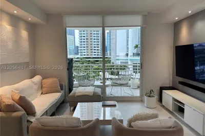 888 Brickell Key Dr #700 1