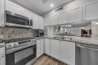 1701 Whitehall Drive #302 1