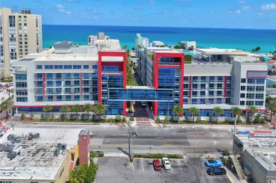 777 N Ocean Dr #N331 1