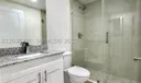 310 E 7th St #203 Photo