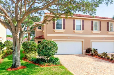 4302 Windmill Palm Way 1