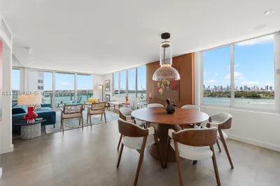 1000 West Ave #1125 1