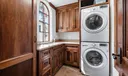 102 Gulfstream Road Photo